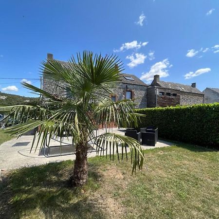 Maison Villageoise Anhée Exterior foto
